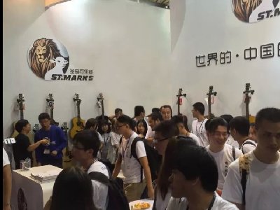 央視采訪圣馬可樂器 - 2017上海國際樂器展